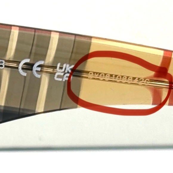 Burberry Sunglasses Plaid Frame Smoke Lens OBE4432U 412287 54-17-140 NWT - Picture 2 of 15